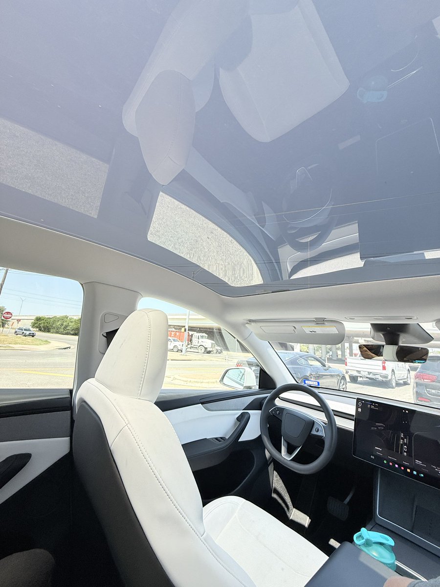 panicknife's tweet photo. @SawyerMerritt @Tesla Just took my first ride in Austin after signing up this morning https://t.co/kHlJjBEz1S
