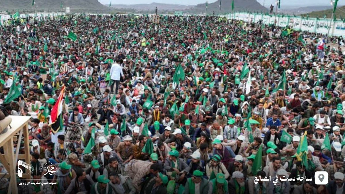 ليس بغريب على أحفاد "الأوس والخزرج"، أوائل من ناصروا رسول الله صلوات الله عليه وآله أن يخرجوا بهذا الحشد الكبير غير المسبوق للاحتفاء بذكرى مولده الشريف، مجددين عهدهم بالحب والولاء له ولرسالته
#المولد_النبوي_الشريف