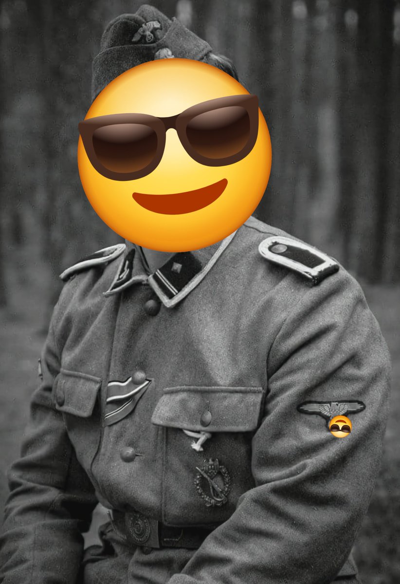 wewake1924's tweet image. Still in Uniforms........

#ARRIALEXA #CANON #UNIFORM #RECORDING #Gruppe