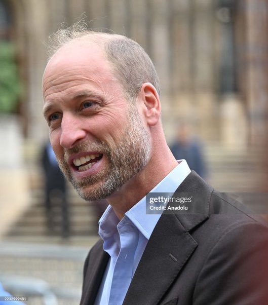 chris evans tweet media