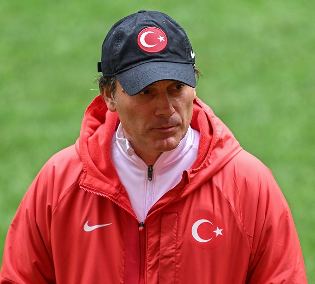 darkwebhaber's tweet photo. Vincenzo Montella, Türk vatandaşı olmaya karar verdi. https://t.co/TaraLPGWbH