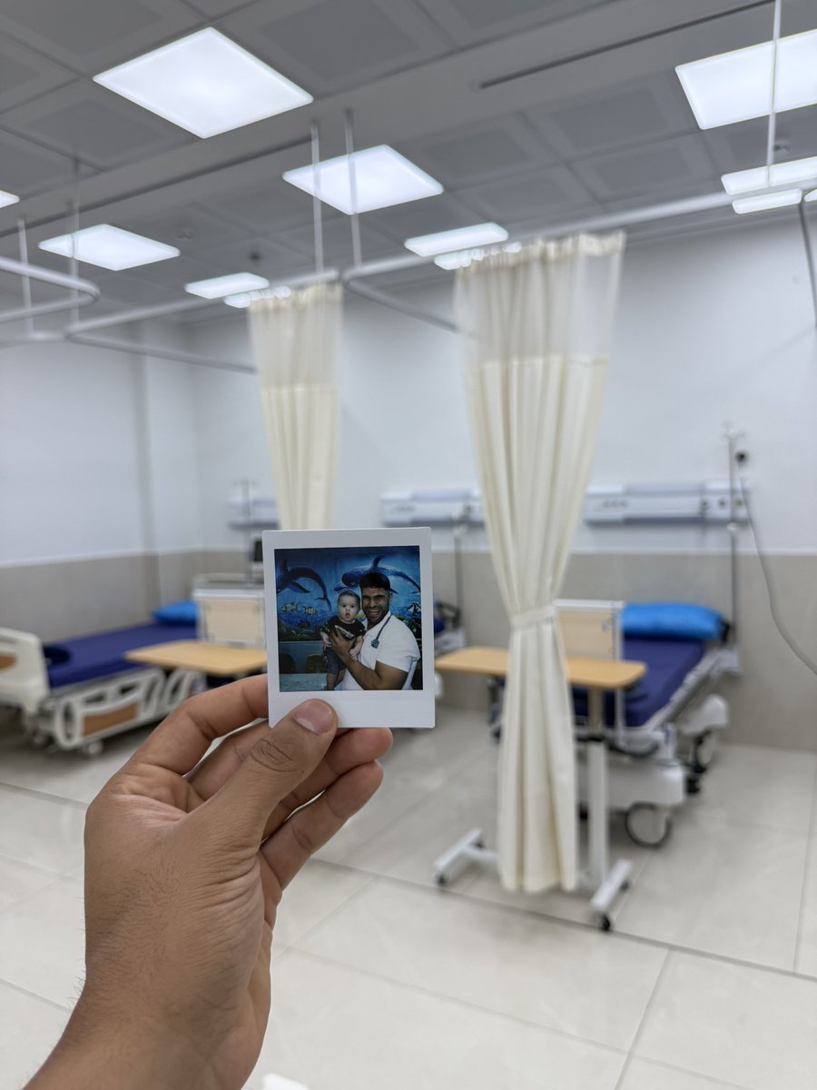 Day by day, I learn that life is not about how many people you have in your life of how much money you own, it is always about the great moments you spend tasting the life whether it’s good or bad. Our time is short here and we should make it worthy living what we have💙