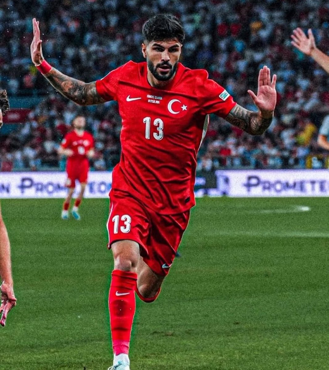 Eren Theo Hernandez Elmalı 🔥

Her beğeni bir nazarlık olsun 🧿