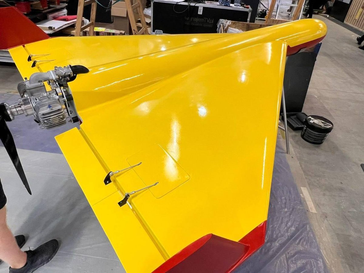 #Poland has now its own copy of #Iranian made Shahed-136 one-way attack drone. Named PLargonia, it was unveiled today. It can deliver a 20kg warhead to maximum distance of 900km.