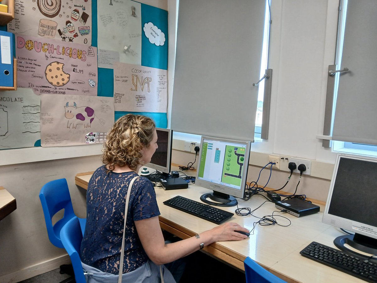 Tonight we held our first parental engagement event. Parents and carers could visit faculties to see the curriculum being taught to our BGE young people. Lots of interactive activities. A repeat of this session will be held on Tuesday 16th September. #SchoolCommunity