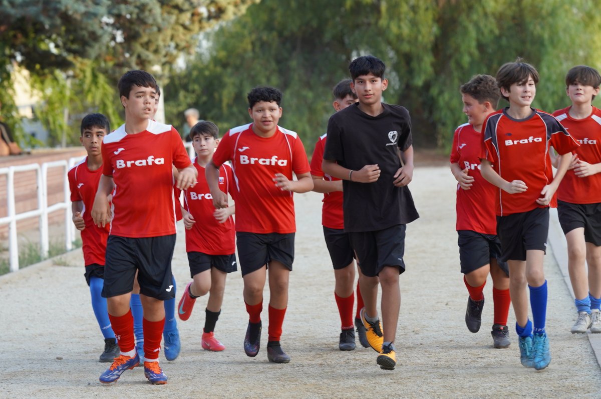 Segon “primer dia” a Brafa  😀!

Els equips de dimarts i dijous ja han arrencat la temporada!

Aquest cap de setmana... primers partits! Som-hi, toca recuperar la forma i gaudir del futbol! 🙌