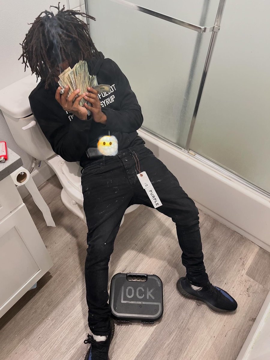 jayfaxke's tweet photo. Jayz💤😈🎖️ https://t.co/DYCl3KoWVE