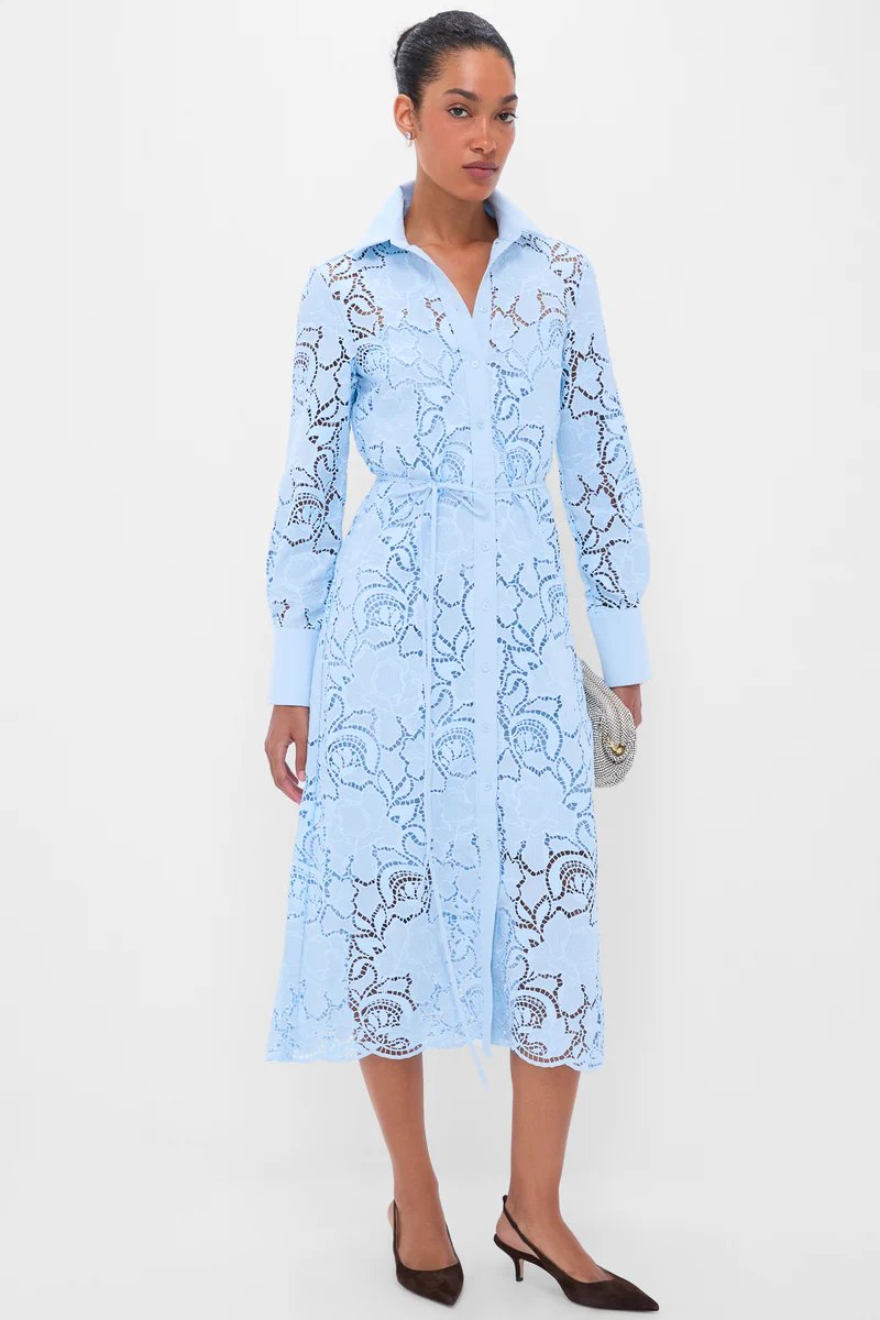 messiecondo's tweet photo. Today's #Erdem collection was inspired by none other than @larissabona! You all can thank her for this thread. https://t.co/8ztsAL28S2