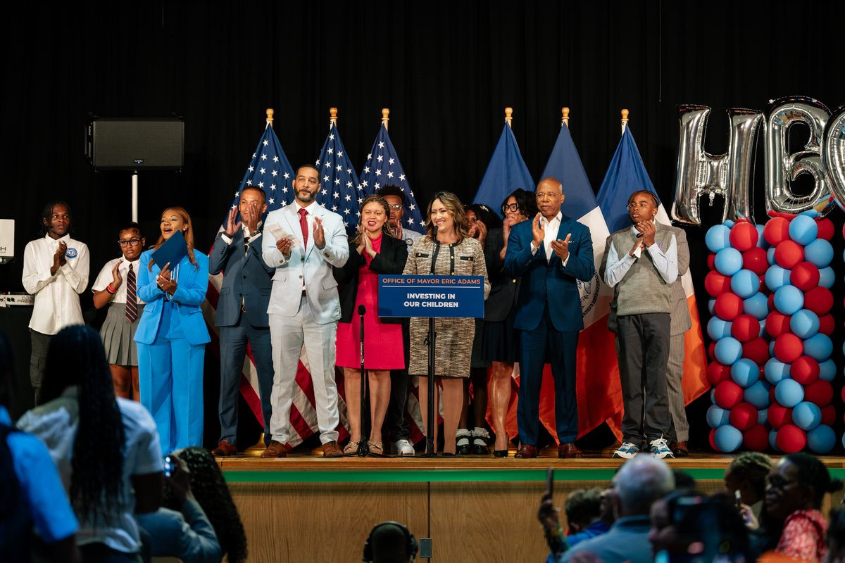 DOEChancellor's tweet image. Welcome to the #FirstDayOfSchool, NYCPS!

I had the joy of celebrating the opening of HBCU Early College Prep.