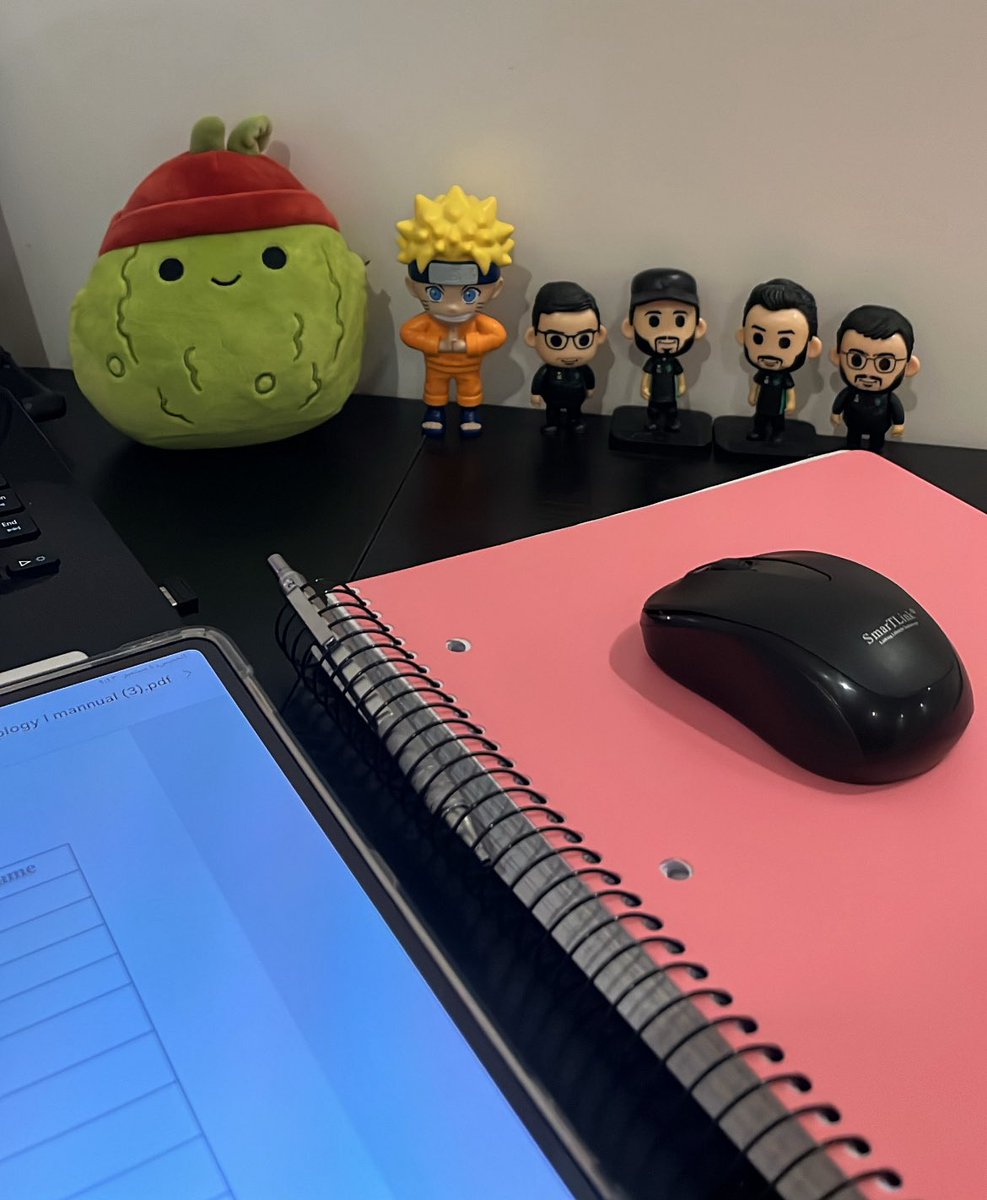 Support team 😂✨
#Falcons 💚