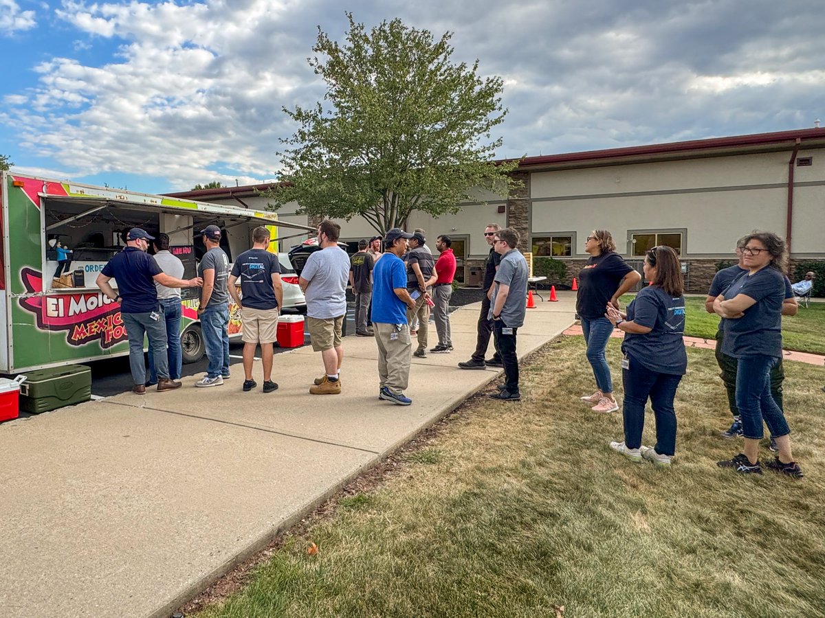 Magna_Power's tweet photo. A big thanks to the Magna-Power team for a fantastic end-of-summer BBQ! 🎉

We had a great time with some friendly competition, delicious food, and most importantly, great company.

Thank you to everyone for bringing your A-game, both at work and at the BBQ! https://t.co/sjc0LXLNAI
