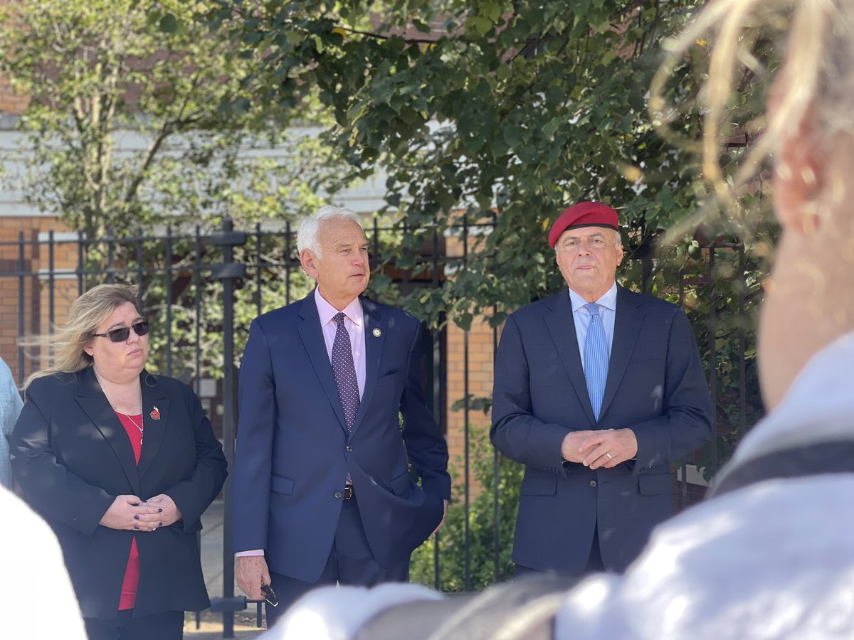 Today is the first day of school, but NYC schools are still crumbling. Special needs kids are denied services, busing is a mess, truancy is rampant, and 2/3 of 4th graders cannot read or do math at grade level.

Taxpayers spend 42,000 dollars per student and yet we get failure.