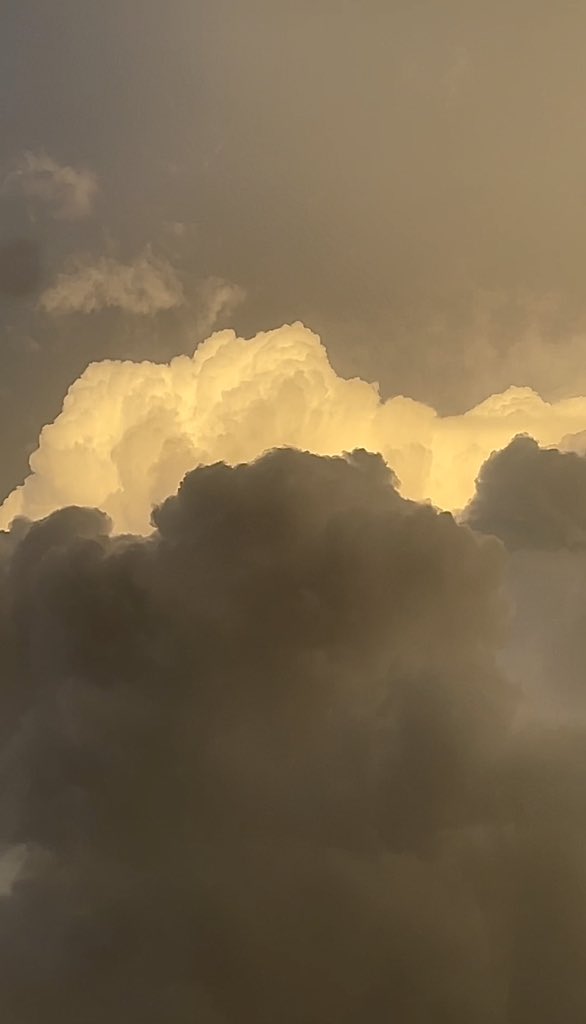 جُود (@qiliix_) on Twitter photo 