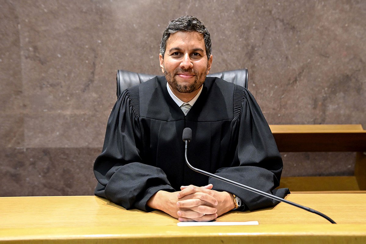 C3 (@c_3c_3) on Twitter photo A Judge named Amir Ali born to Egyptian-Canadian parents in Ontario, Canada just overruled the duly elected President of the United States on foreign aid paid for by American taxpayers.
Think about that.
We have a major problem with the Judicial Branch. A Judge named Amir Ali born to Egyptian-Canadian parents in Ontario, Canada just overruled the duly elected President of the United States on foreign aid paid for by American taxpayers.
Think about that.
We have a major problem with the Judicial Branch.
