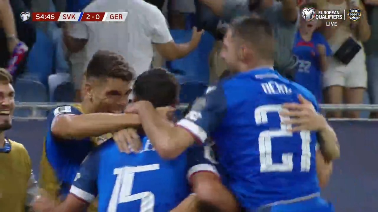 David Strelec picks out the top corner 🎯He doubles the Slovakia lead over Germany 😳🇸🇰
