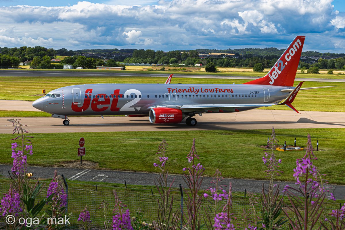 スコットランド・エディンバラ空港にて

✈️G-JZBN🇬🇧 - Boeing 737-8MG - Jet2 - LS709(EDI-AYT)

📷Edinburgh Airport 2025-07-16, 15:09

#キヤノン #Canon #EOSR1 #RF24240 #PureRAW5 #aviation #avgeek #EdinburghAirport #planespotting #UK遠征2025