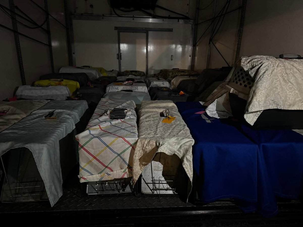 ffrckittycam's tweet photo. Masssive thanks to #HumaneOhio for another fantastic day getting so many public cats spayed and neutered!
25 females and 20 males went up!
Thanks to all of you wonderful people for waking up so early to get these #kitties fixed! https://t.co/A2XrED9HHM