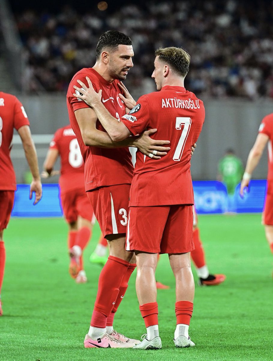 Bu foto neee kahkaha attım hahdhhahsha