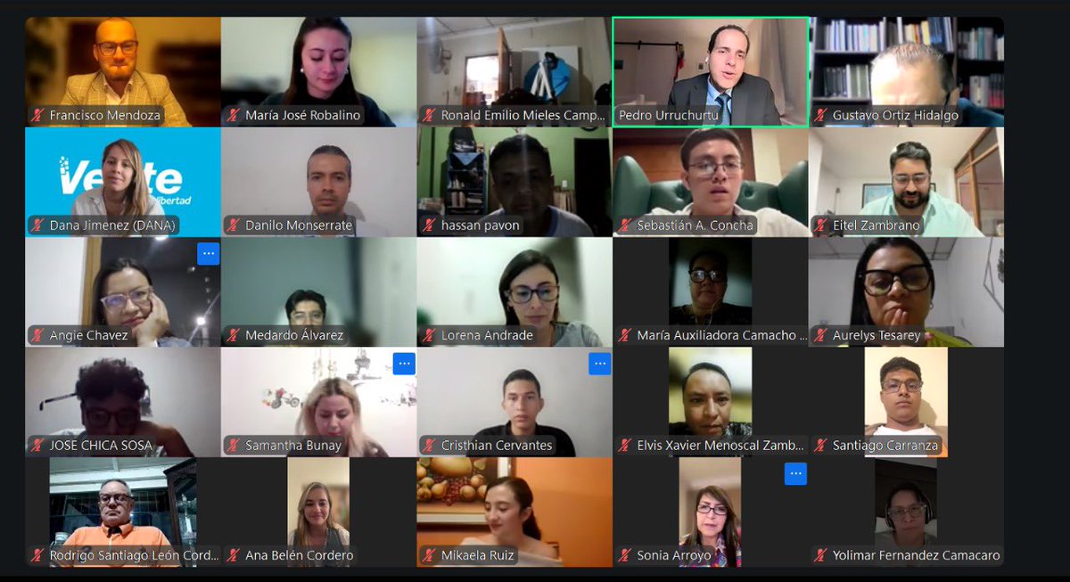 CFCesarMonge21's tweet image. Hoy arrancamos con éxito #Conectados 🙌 con la ponencia de @Urruchurtu, quien compartió su lucha por la libertad en Venezuela 🇻🇪.

💙 Gracias a todos por ser parte de este espacio que refuerza nuestro compromiso con la democracia.