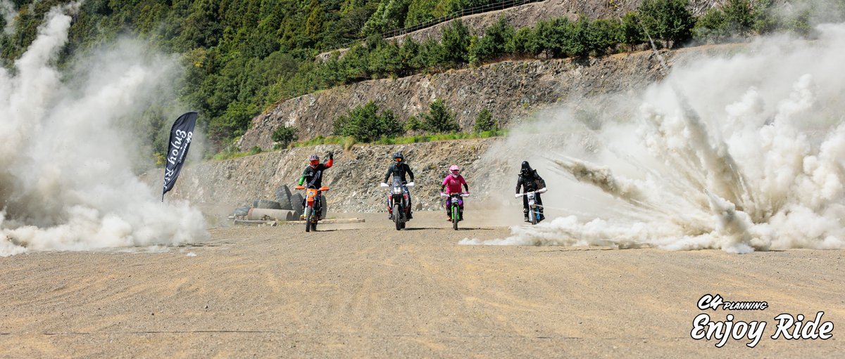 JMP_Ride's tweet image. さぁ、皆さん！
いよいよ本日の17:00で締切りです！！
日曜日に開催のEnjoyRide in KEGON

本日の台風の影響での大雨からの明日から晴れ予報。
ベスコンではないでしょうか！？
ご予定のない方、是非、どうですか？？
まだ間に合いますよー！

普段では入ることのできない広大な採石場。…