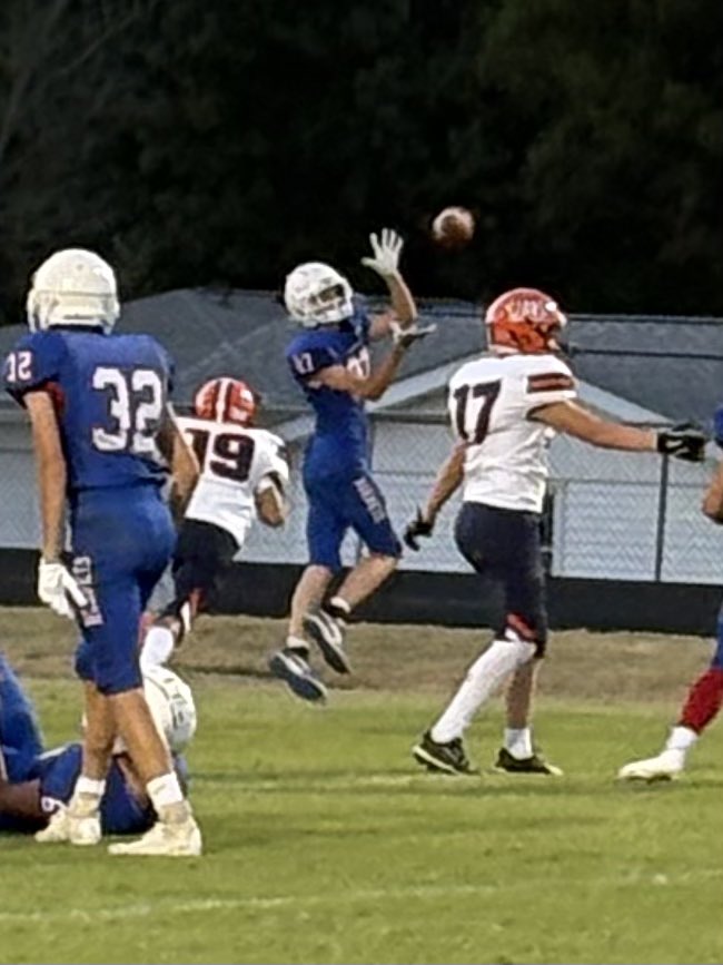 The Freshmen Hornets were victorious tonight over Carterville 36-22!!! They move to 2-0 on the season and will be back in action next Thursday vs. Harrisburg!!!