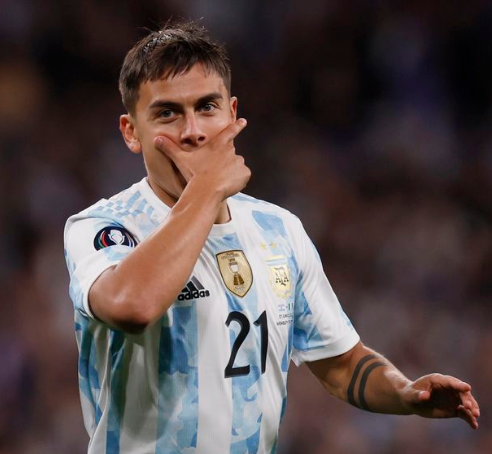 JereAlcazar's tweet photo. Este tipo destrozaría en la selección jugando en la posición que ocupó hoy Mastantuono https://t.co/4OsPUCRa1h