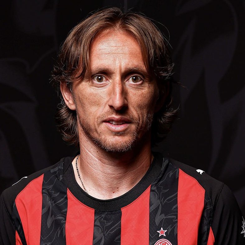 Asking Back, now it is partner team player.
🇭🇷 Luka Modric 

A new look with a great quality for him is mandatory in #eFootball for the last dance at AC Milan 
<a href="/play_eFootball/">eFootball</a> <a href="/we_konami/">eFootball™公式</a>