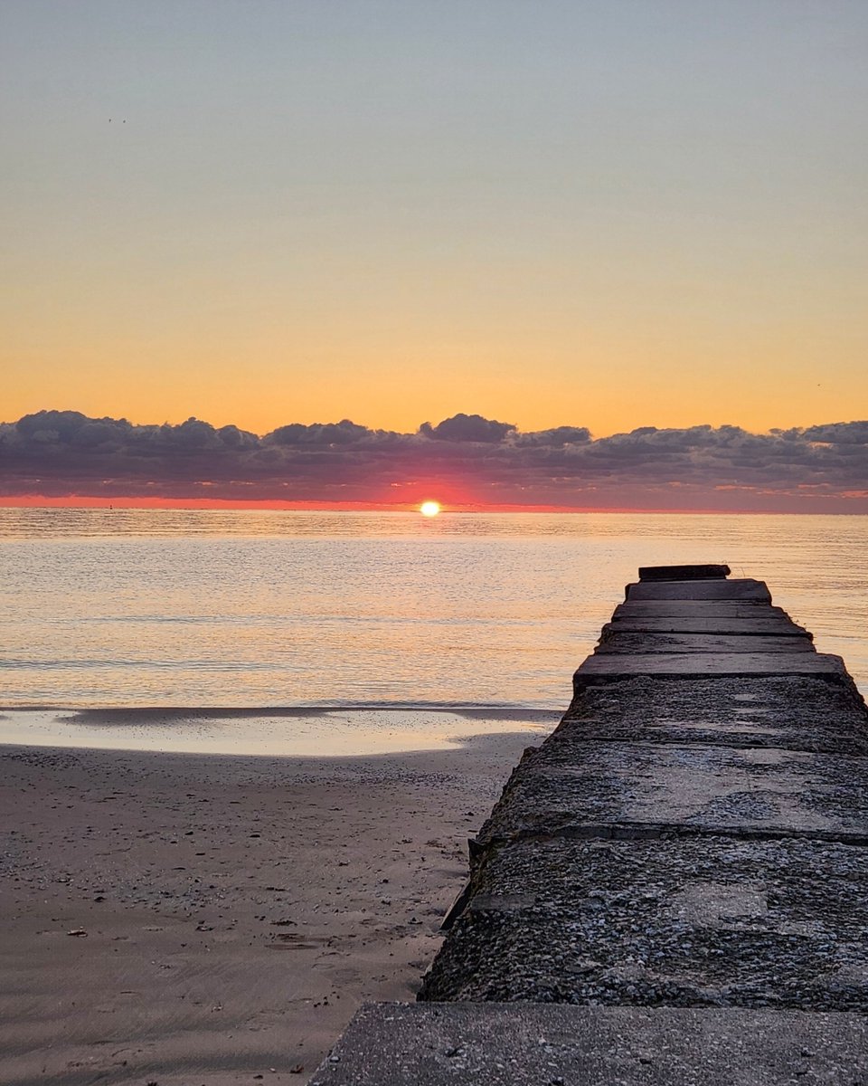 This Sheboygan sunset is 💯😍

Photo by Liz Grunow