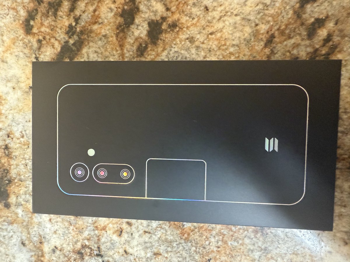 Look what FINALLY arrived. #solana #seeker phone.