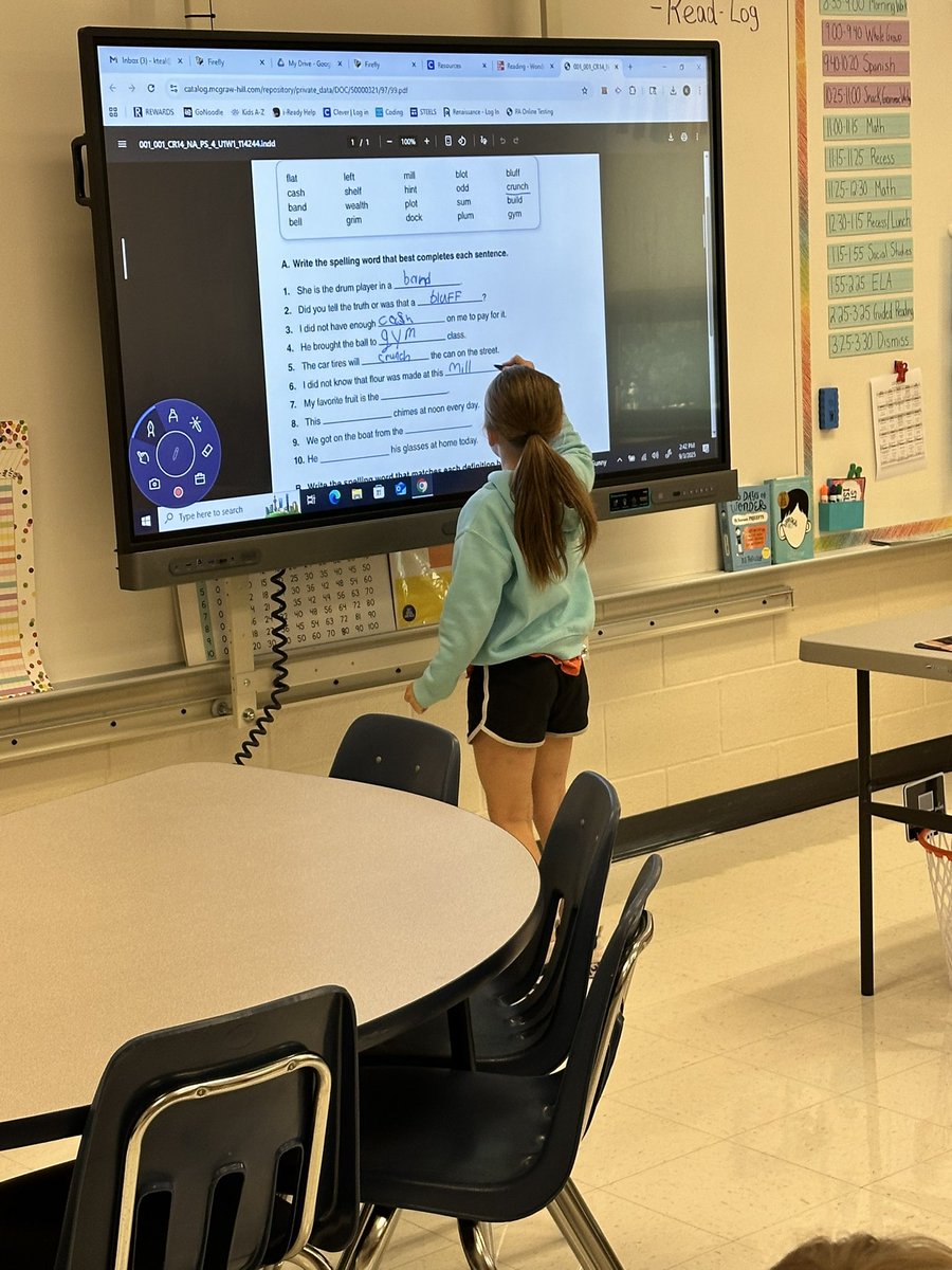 MrsMooreInThird's tweet photo. We have been practicing our spelling words this week before our first spelling test tomorrow! https://t.co/EmonbnMU8v