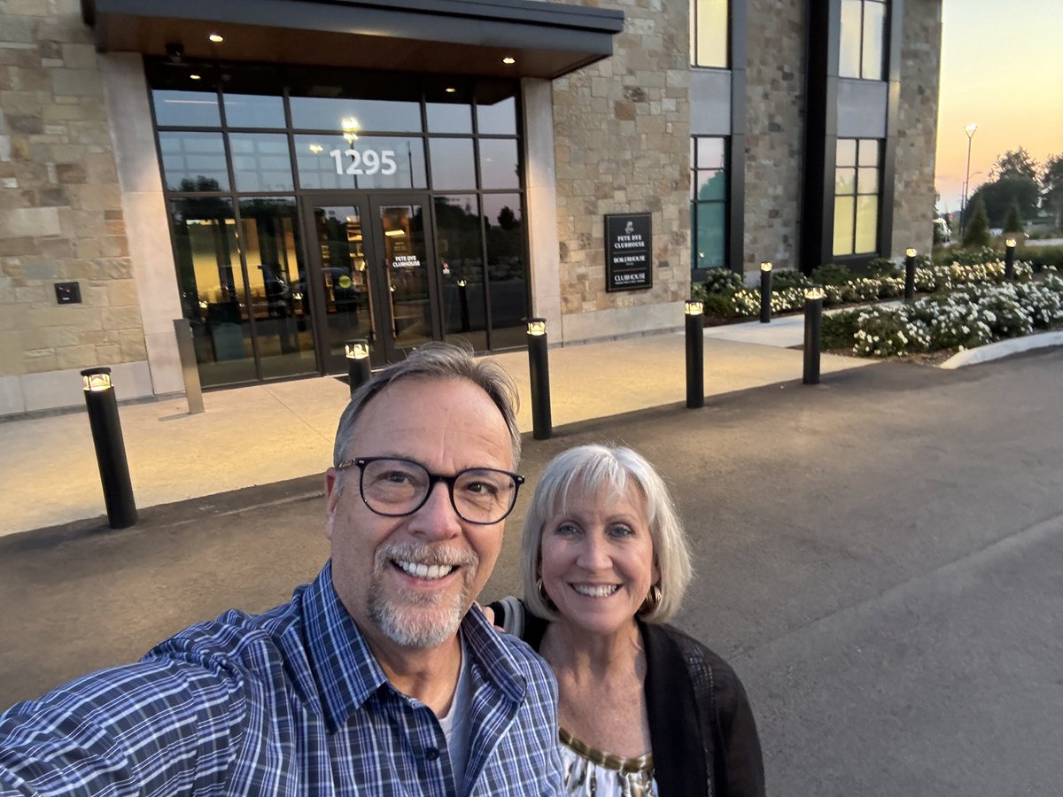 BruceWVenable's tweet photo. 44 years today with this beauty! https://t.co/iaL3RWnRr4