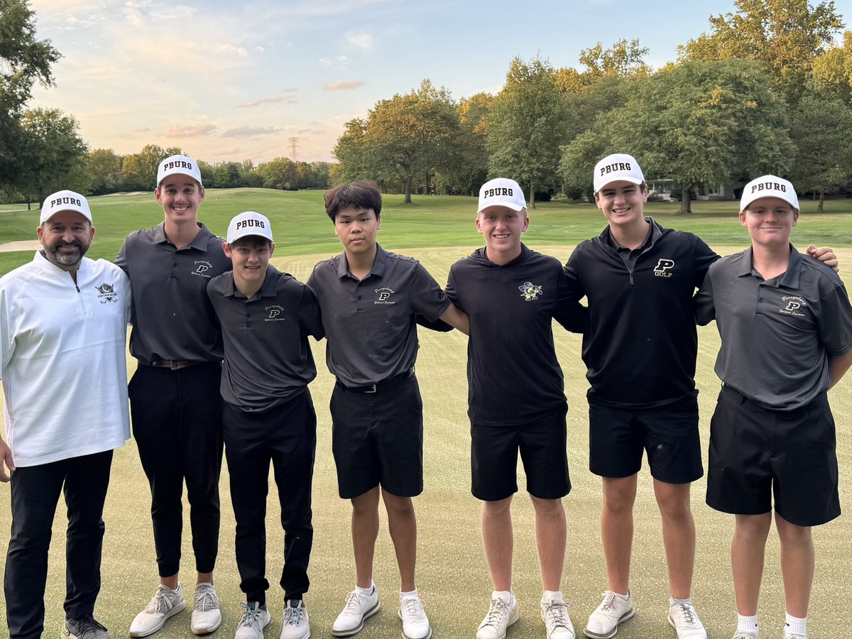The Jackets beat a really good Anthony Wayne team. Scoring for the jackets was medalist Ryan who shot an even par 36. Asher came in with a second place 38. Sam and Rhys closed out the scoring with a 40 and a 41. Jackets are back in action at Valleywood against Swanton on Monday.