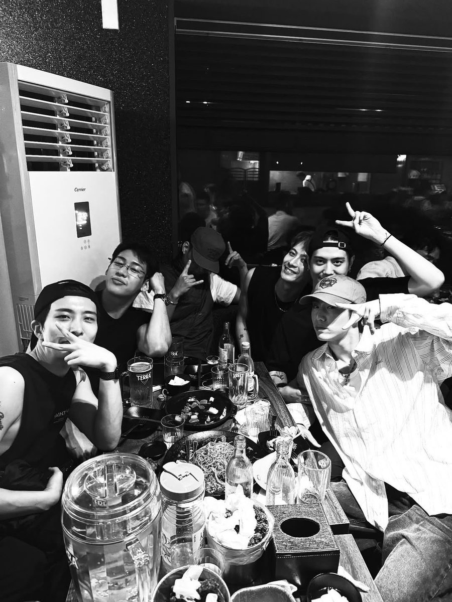 250905 | INSTAGRAM [bambam1a] 

what do i need more then this?💚

#BamBam #뱀뱀 <a href="/BamBam1A/">BamBam</a> 
#GOT7 #갓세븐 <a href="/GOT7Official/">GOT7</a>