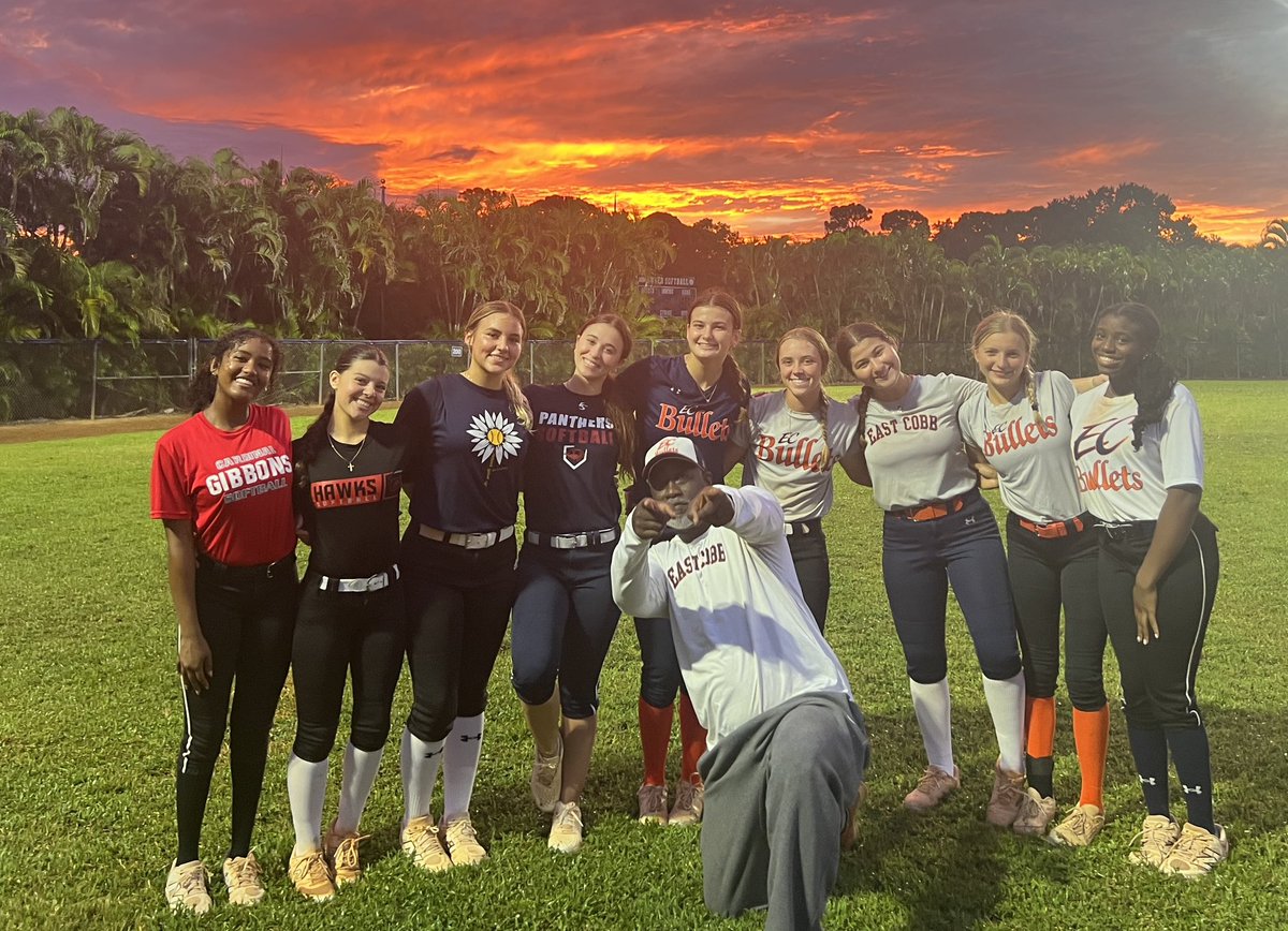 Sharing  this 🔥 sunset with my <a href="/ECB_Premier/">EC Bullets Premier</a> teammates makes a rainy practice totally worth it <a href="/CoachLowe888/">Coach Lowe</a> <a href="/RBPD5015/">Matt Bodenheimer</a> <a href="/MattLo25/">2</a> <a href="/EastCobbBullets/">EC Bullets Fastpitch</a> <a href="/FastpitchGroup/">South Florida Fastpitch Group</a>