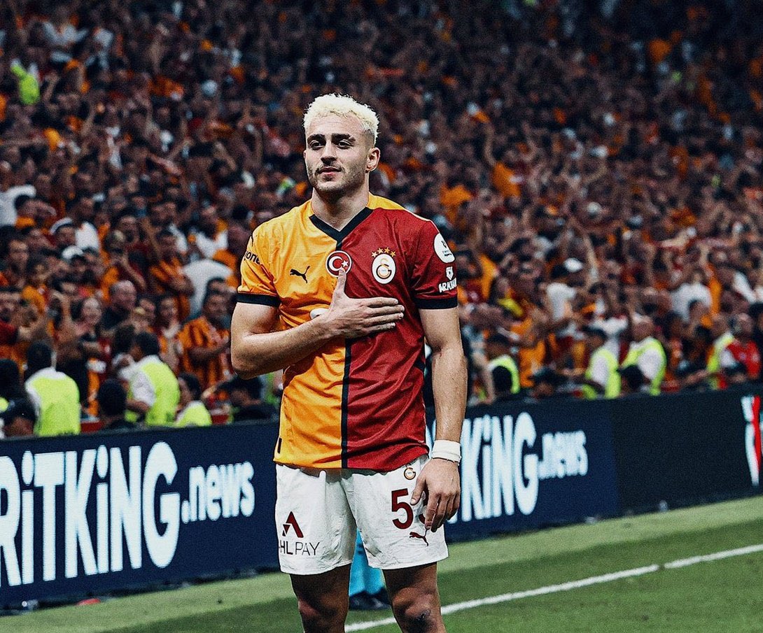 Abicim şu konu artık çok uzadı. Galatasaray taraftarı uzun süredir bir yerli oyuncuyu bu kadar sevmiyordu ve bağrına basmıyordu. O yüzdendir zaten bu kadar zorumuza gidiyor. Sadece bir adım istiyoruz. İte çakala yedirmeyiz seni. #YanındayızBarışAlper
#BARIŞacağız