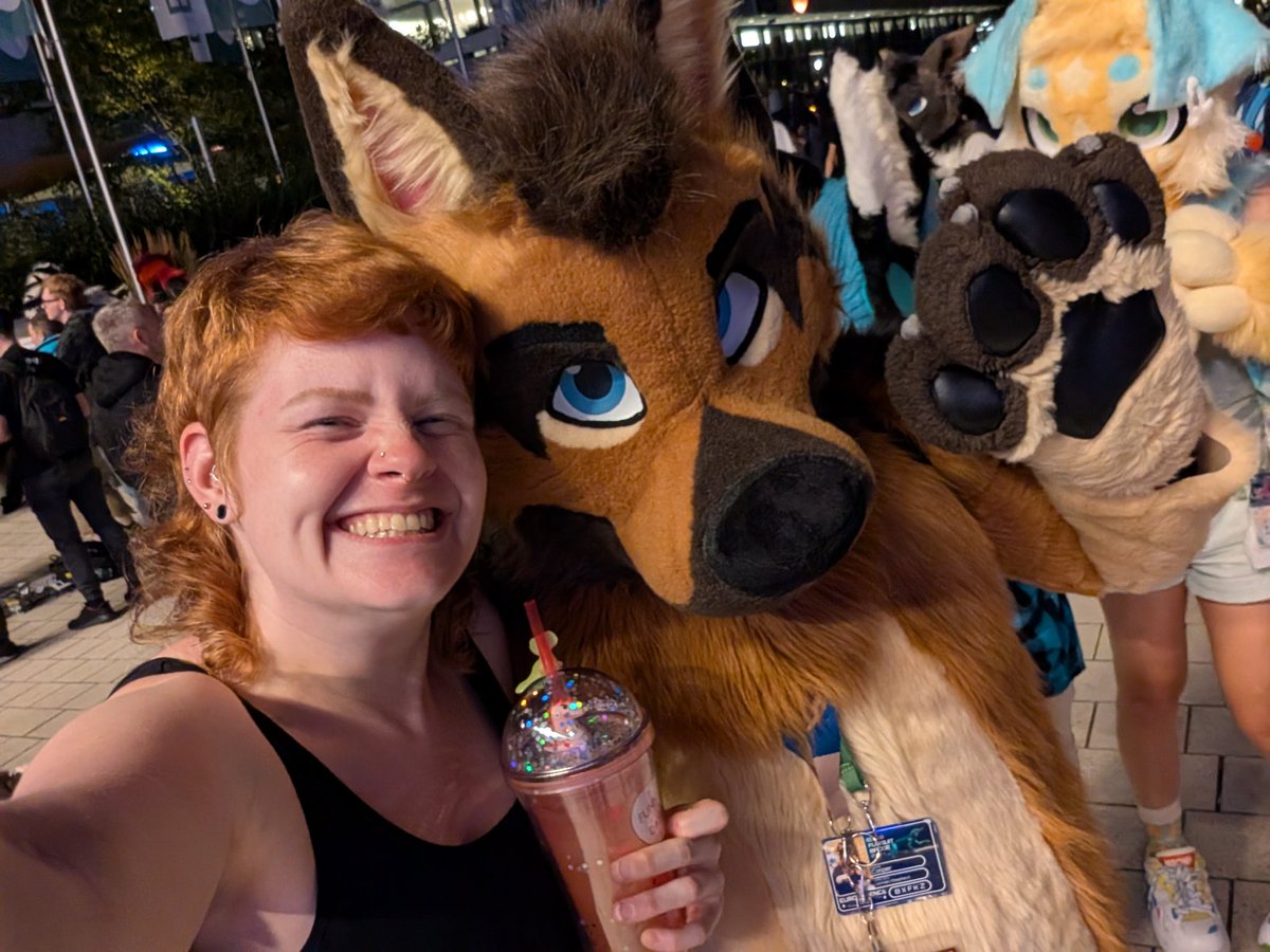 Ran into <a href="/CooperWusky/">Cooper 🔜 Awoo, EF, East</a> 🥰!