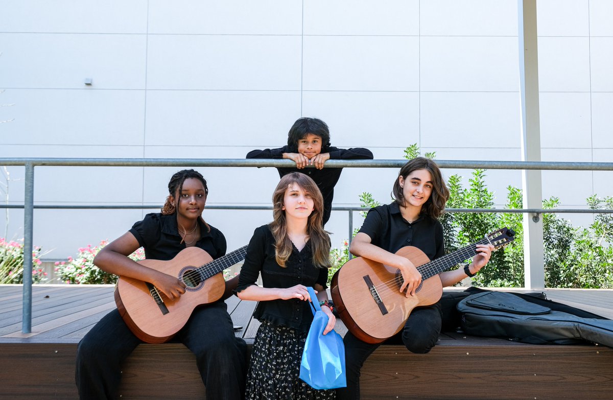 Austin Classical Guitar tweet media