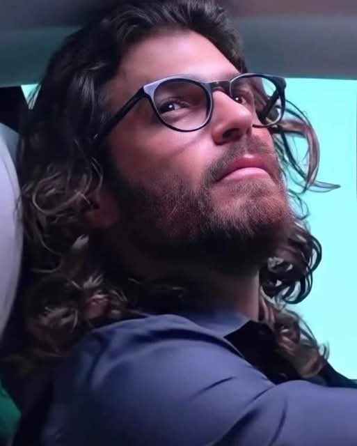 💙💙Iyi Geceler! Cuoricini Sogni d'oro! 👑 Strepitoso Can !!! 🧿🇹🇷
💙  #CanYaman