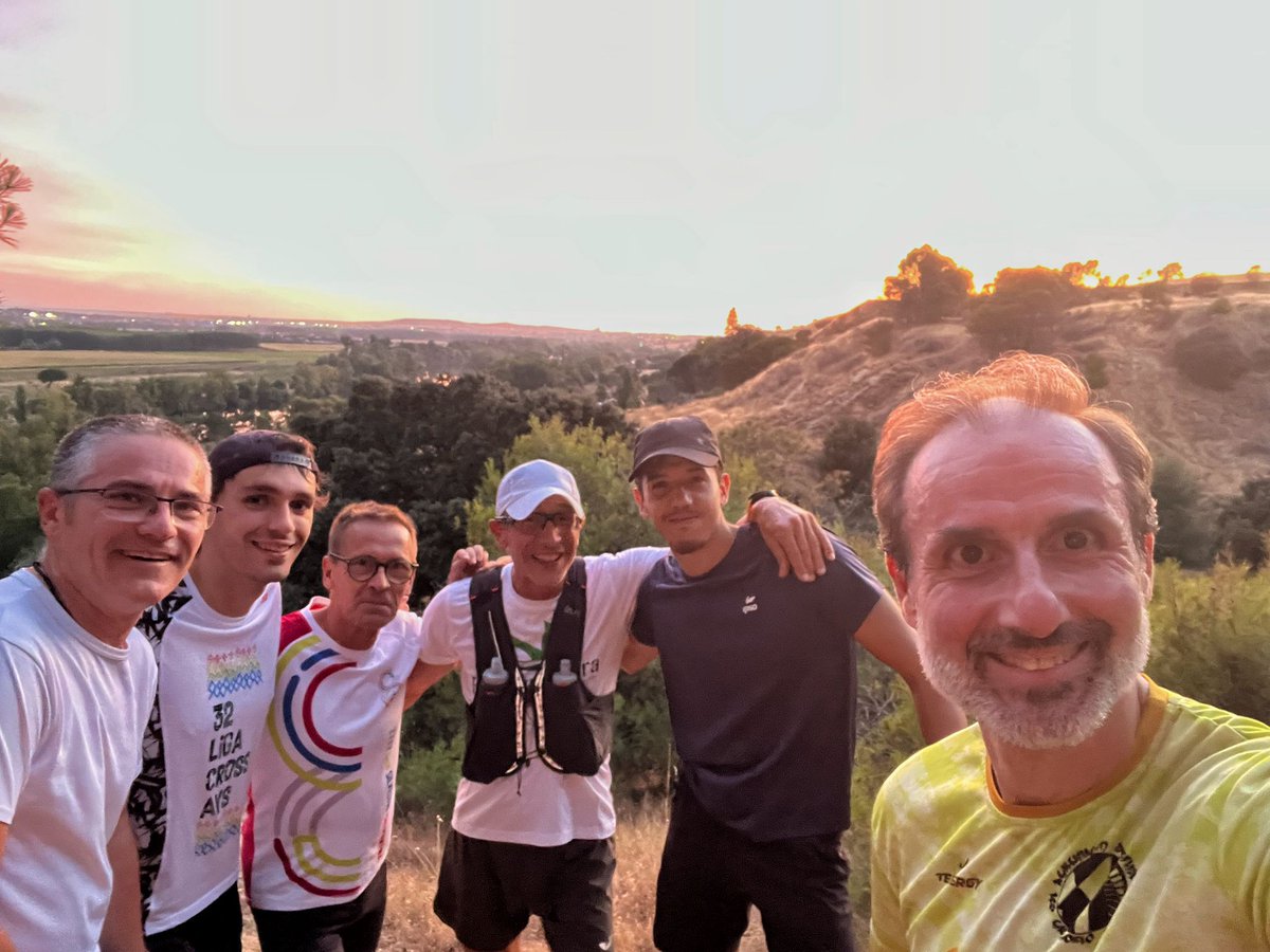 Cuando te juntas con unos liantes...pues eso. #EscarpesDelTormes #Trail #TrailRunning