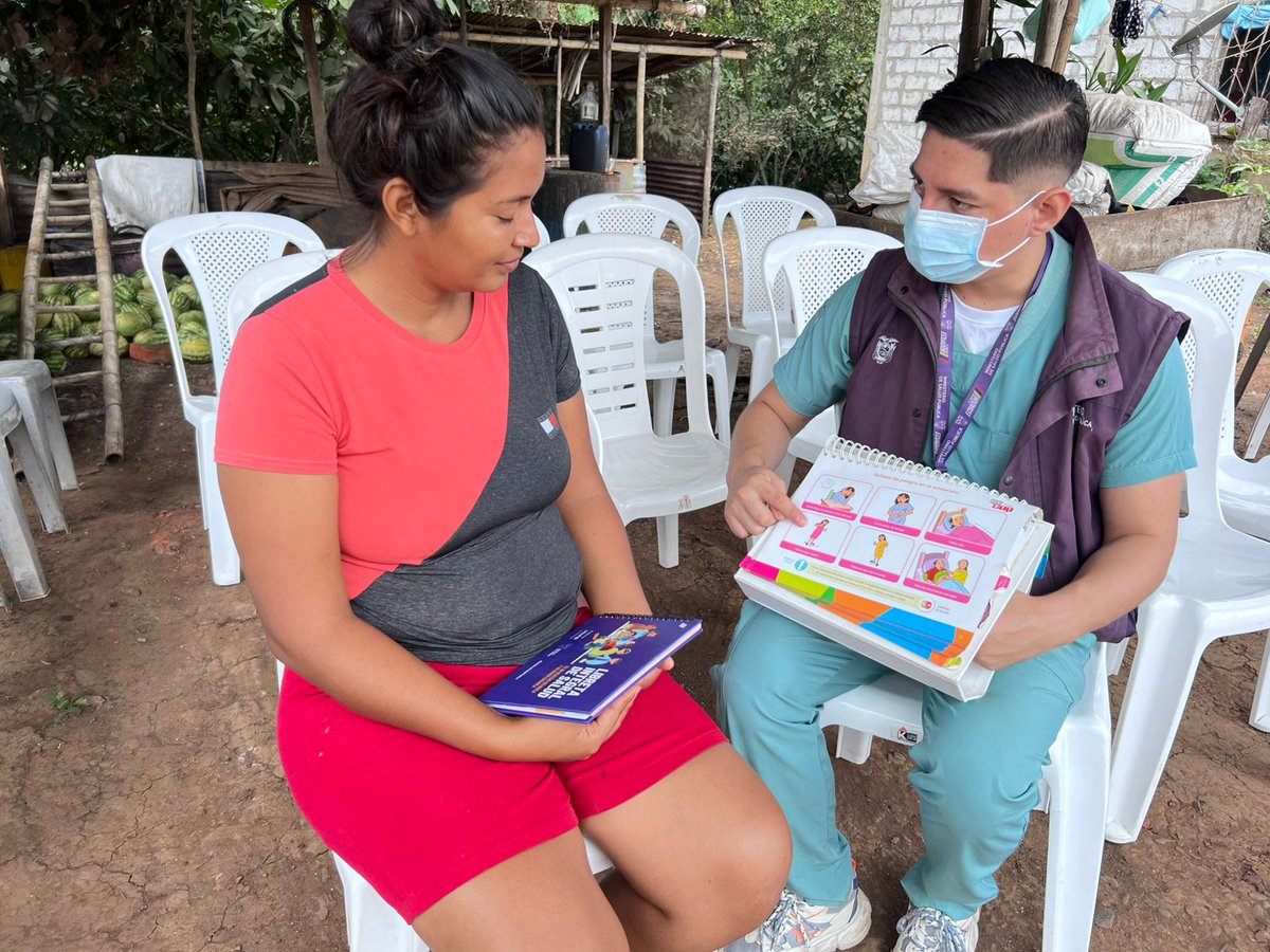 DPS_LosRios's tweet photo. Además, en la jornada se ejecutó un taller demostrativo de cocina saludable y conversatorios educativos dirigidos a toda la población.

#EINuevoEcuadorImpulsa https://t.co/AQ9EQfOkz9