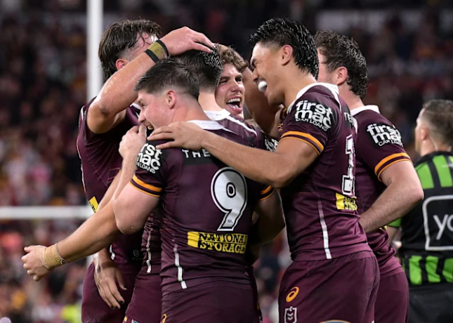 LISTEN | 

Catch up on the first hour of SENQ Breakfast as Corey and Pat discuss:
- Last nights match at Suncorp Stadium
- Are the Storm done for this season? 
- Does Adam Reynolds come back into the Broncos side? 

 podcasts.apple.com/au/podcast/cor…