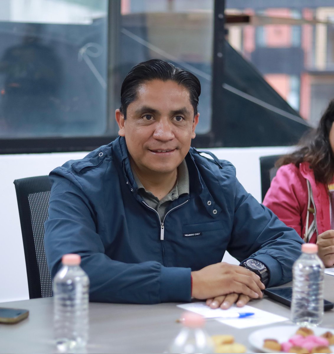 gerardo_trejo's tweet photo. Reunión de trabajo con nuestra Secretaria General de @PartidoMorenaMx @CaroRangelG, nuestro presidente y secretaria general de @MorenaCiudadMex @diazpol y @aliciabp24 y @VladimirRiosMX sobre el avance de los comités seccionales en la #CDMX
Avanzamos en unidad! #SumateAMorena https://t.co/DNswnBYIaf