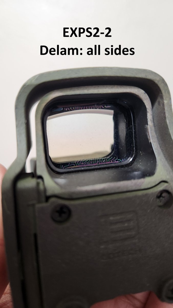 bunny_operator's tweet photo. Glass delamination on mid-2019 produced @EOTECHInc EXPS3-0 and EXPS2-2.
EOTech CS and warranty completed in approx. 2 weeks. 

Glass delam can affect the reticle's full use of the window and parallax. If you are experiencing this contact EOTech for an RMA. https://t.co/JK43XdohST