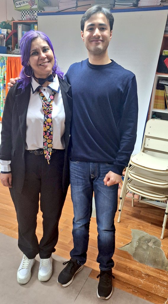 Hoy estuve dando una charla para directoras de escuelas primarias.
Gracias a la Supervisora Eliana Poblete Guerra por la convocatoria. 💪🏻 "Espectro Autista en Primera Persona, una mirada desde una persona con Asperger."