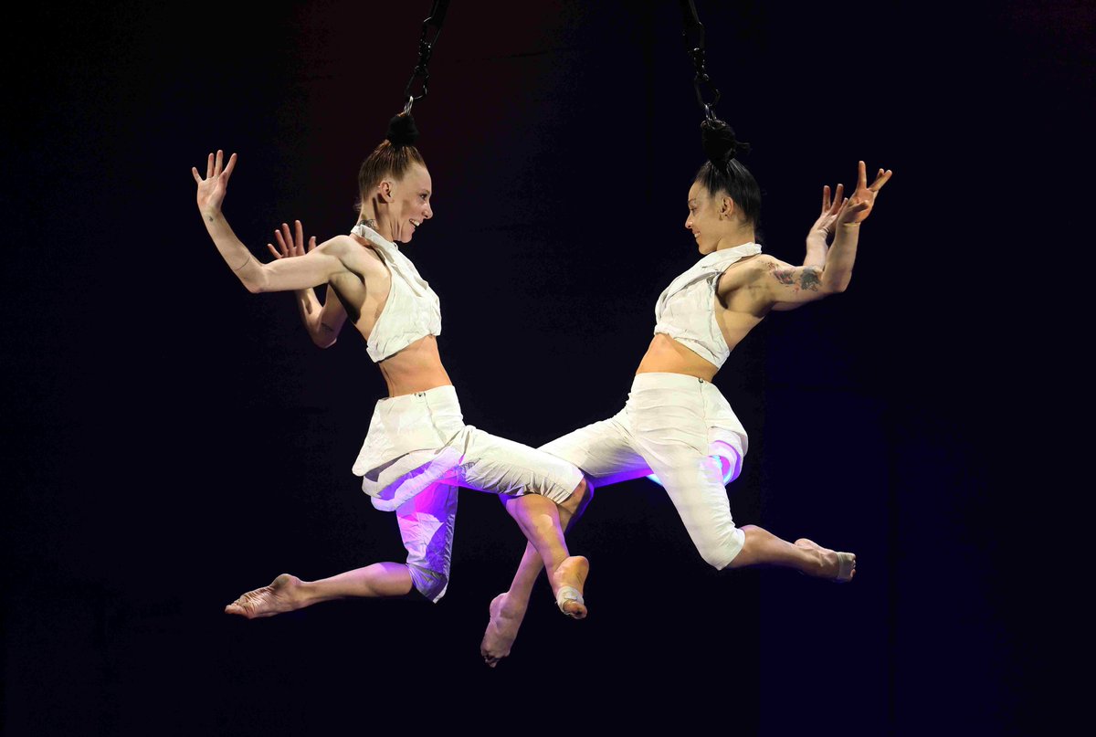 Wonder if <a href="/Cirque/">Cirque du Soleil</a> du Soleil still serves up stunningly beautiful surprises? Wonder no more. They do. Case in point?  ECHO -- it's in yyc until Oct. 19. #CirqueduSoleil #ECHO  <a href="/AlexKGT/">Alex Kingcott</a>