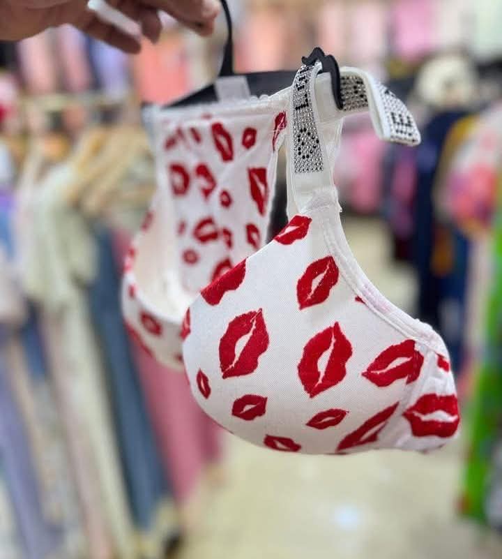 ChouatiImad's tweet photo. 🙉🙊🙈👑🫀💔🥵🔥 https://t.co/W9vFwCkV9S