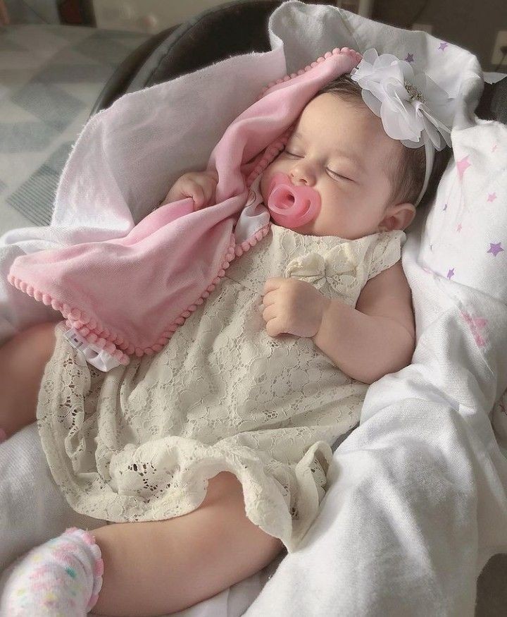 Baby's (@cuddleecute) on Twitter photo 
