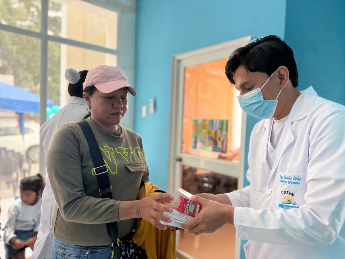 DPS_LosRios's tweet photo. #Guayas |Centro de @Salud_Ec Urbano Playas brinda atención prioritaria a personas con discapacidad en Centro Virgen de la Merced de @Alcaldia_Playas para mitigar afectaciones en su salud.
- Medicina General 
- Odontología 
- Vacunación 
- Asesoría Nutricional 
- Iniciativa Hearts https://t.co/mChvYBdsYO