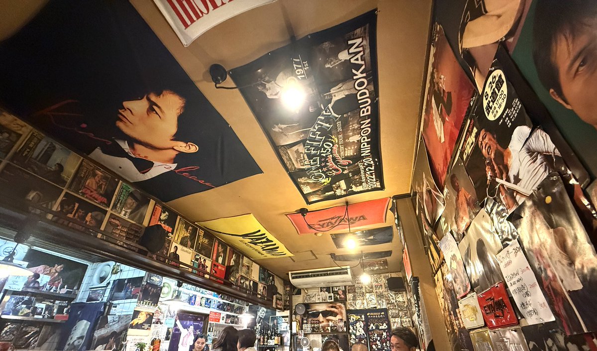 時間がないから、じっくり考えられないのではなく、じっくり考えないから、時間がないんだそうです。

じっくり見ていたくなる大阪の永ちゃんマニアな店の動画をアップしました⬇️
youtu.be/1D1isCMXSJ4?si…

#焼き鳥がむしゃら #矢沢永吉