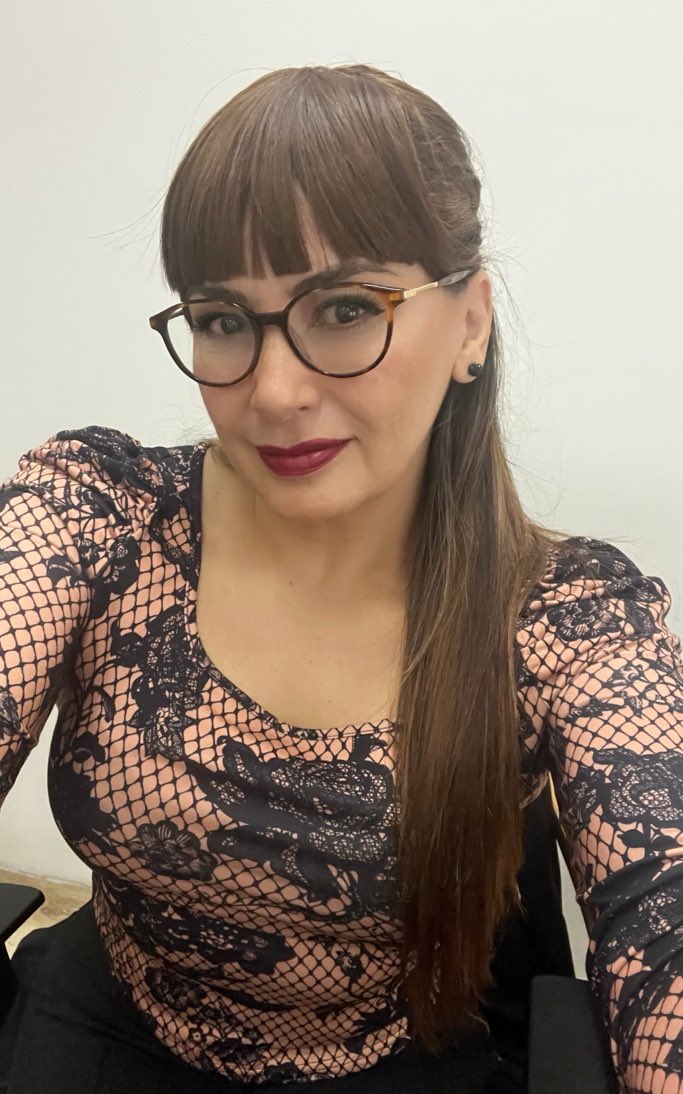 Gina Argüello (@giarmi) on Twitter photo Fleco, flequillo, tupé, pava, cerquillo, pollina, chasquilla, capul, cepo, china, o copete. Fleco, flequillo, tupé, pava, cerquillo, pollina, chasquilla, capul, cepo, china, o copete.